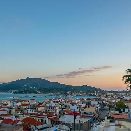 Views Maisonette *